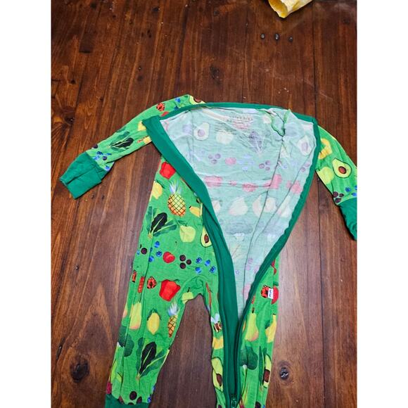 LITTLE SLEEPYS FRUIT AND VEGETABLES ONSIE 3-6 MONTHS - Picture 4 of 6